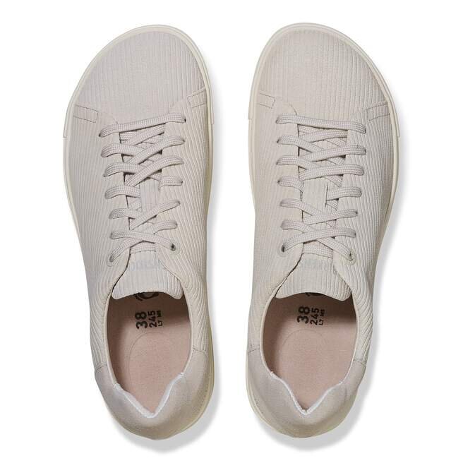 Bend Low Suede Leather Embossed Bend Low Suede Leather Embossed