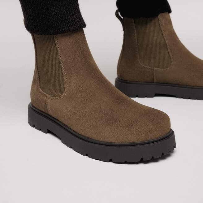 Highwood Slip on Men Suede Leather Highwood Slip on Men Suede Leather