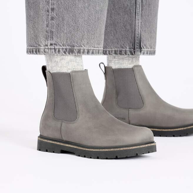 Highwood Slip on Mid Women Nubuk Leather Highwood Slip on Mid Women Nubuk Leather