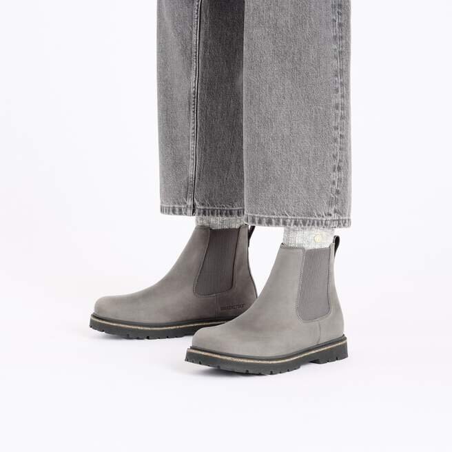 Highwood Slip on Mid Women Nubuk Leather Highwood Slip on Mid Women Nubuk Leather
