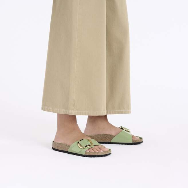 Madrid Big Buckle Natural Leather Patent Madrid Big Buckle Natural Leather Patent