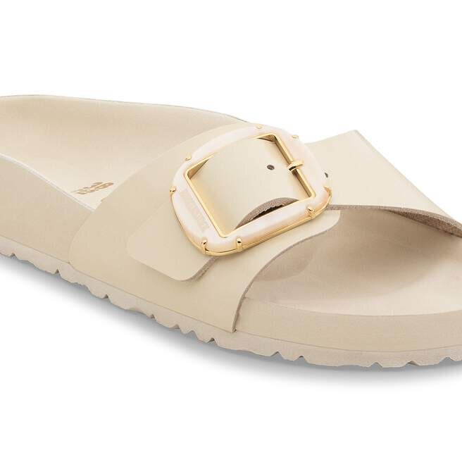 Madrid Big Buckle Pearl Natural Leather Patent Madrid Big Buckle Pearl Natural Leather Patent