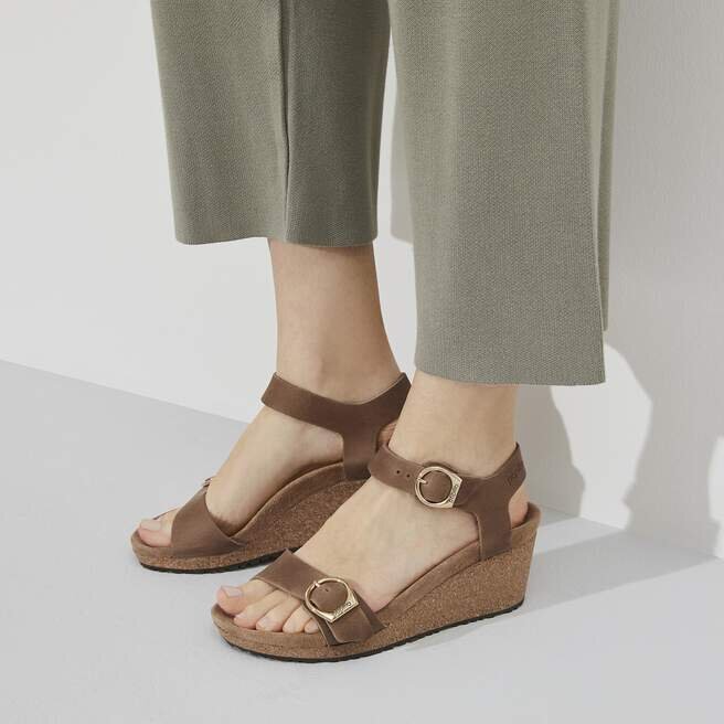 Soley Ring-Buckle Natural Leather Soley Ring-Buckle Natural Leather