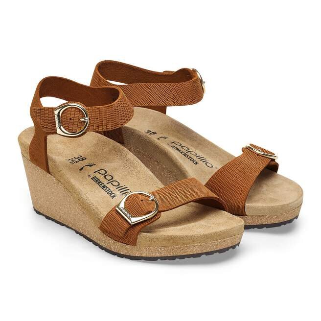 Soley Ring-Buckle Nubuck Leather Embossed Soley Ring-Buckle Nubuck Leather Embossed