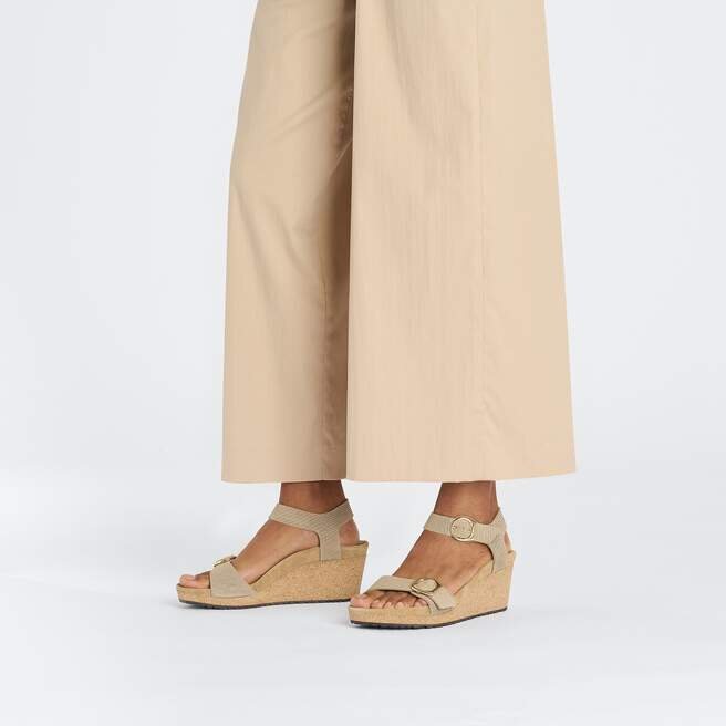 Soley Ring-Buckle Nubuck Leather Embossed Soley Ring-Buckle Nubuck Leather Embossed